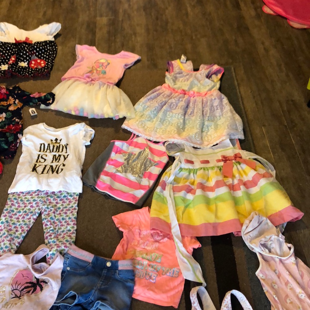 (Sold!!!!!)Lot of toddler girl clothes - Picture 8 of 10